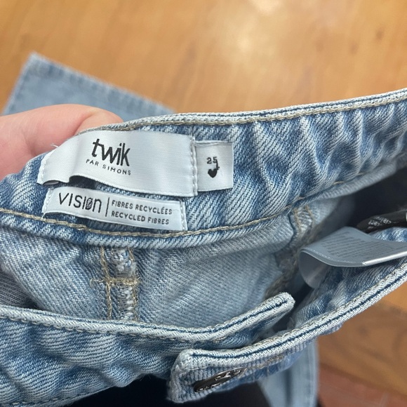 twik Light Wash Denim Jeans - Picture 3 of 3